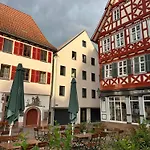 Cloudcabins - Marktplatz