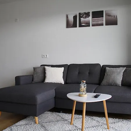 Cloudcabins - Marktplatz *