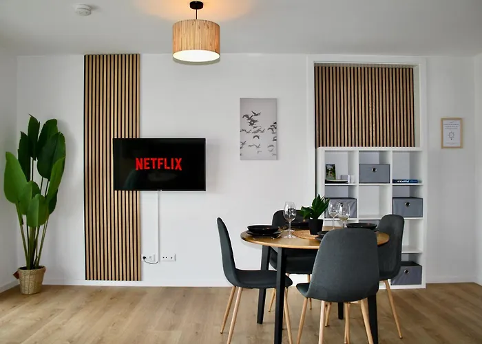 Cloudcabins - Marktplatz